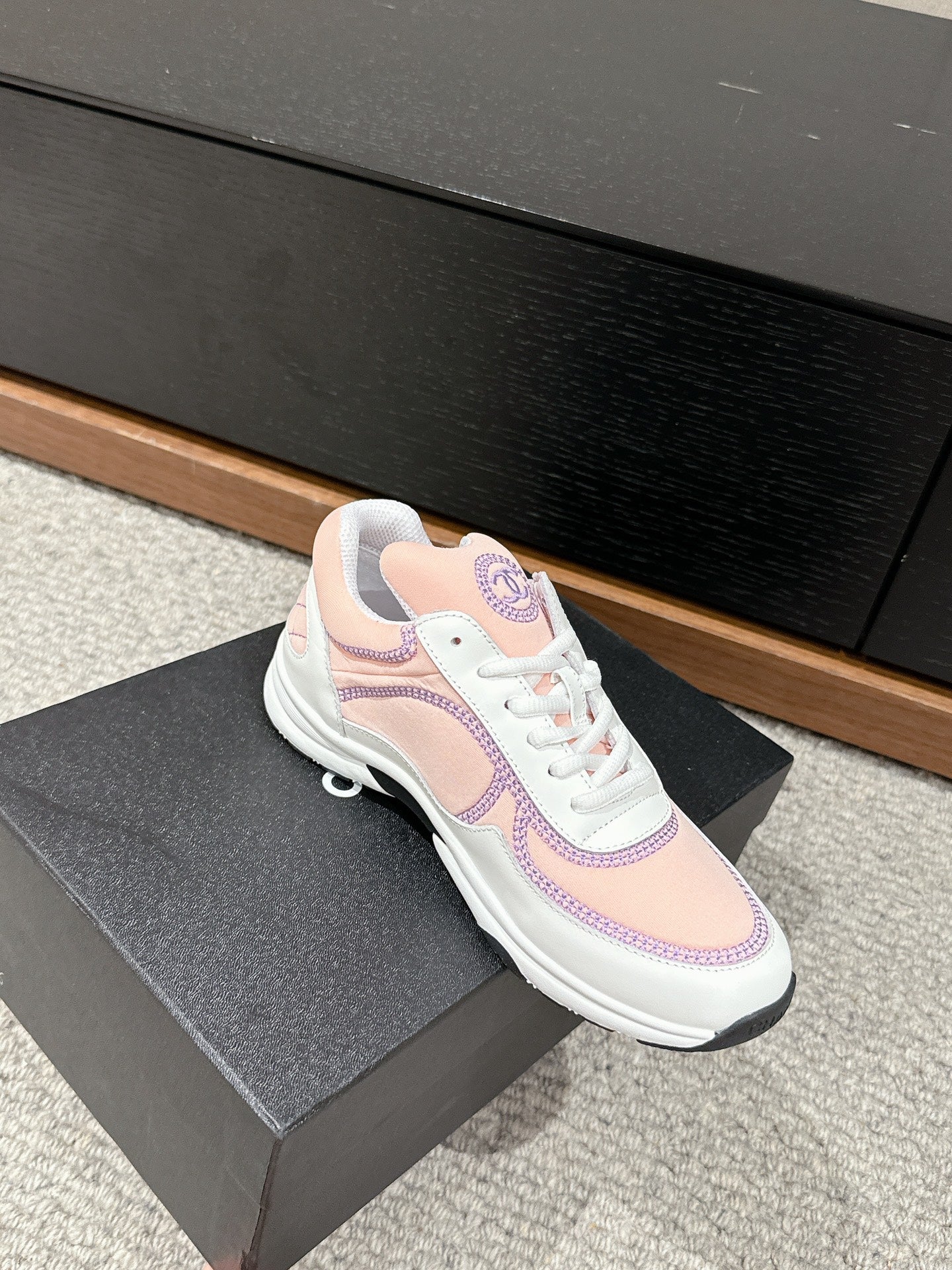 C-Sneakers