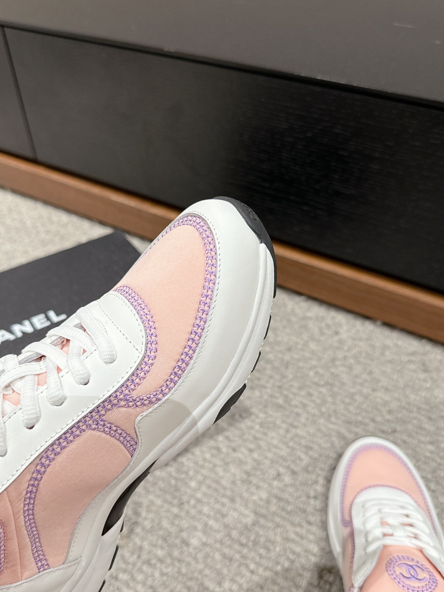 C-Sneakers