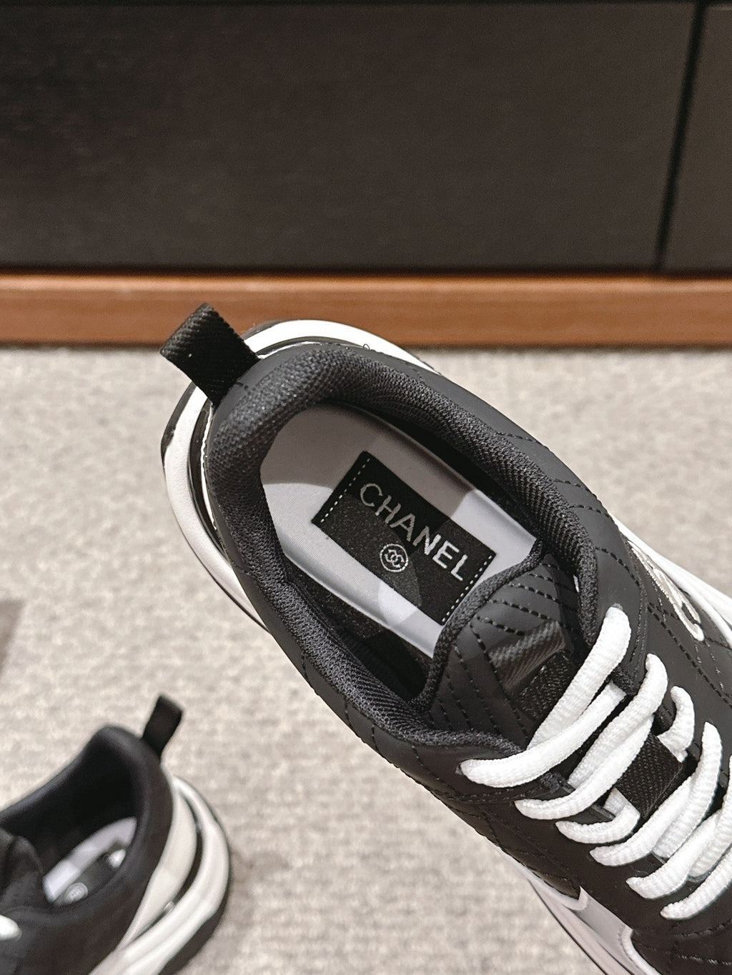 C-Sneakers