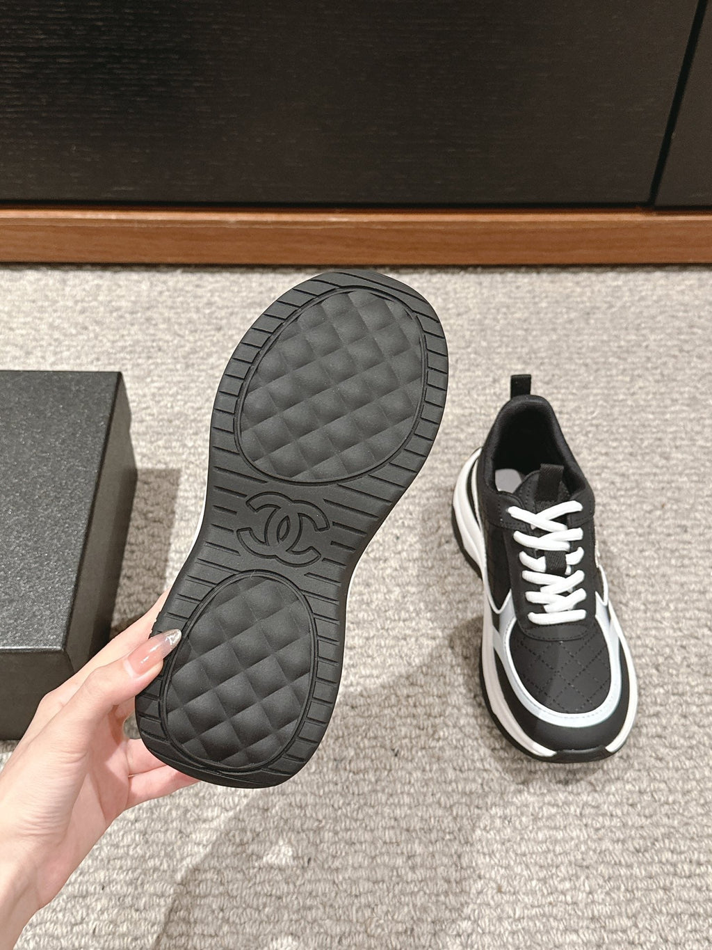 C-Sneakers