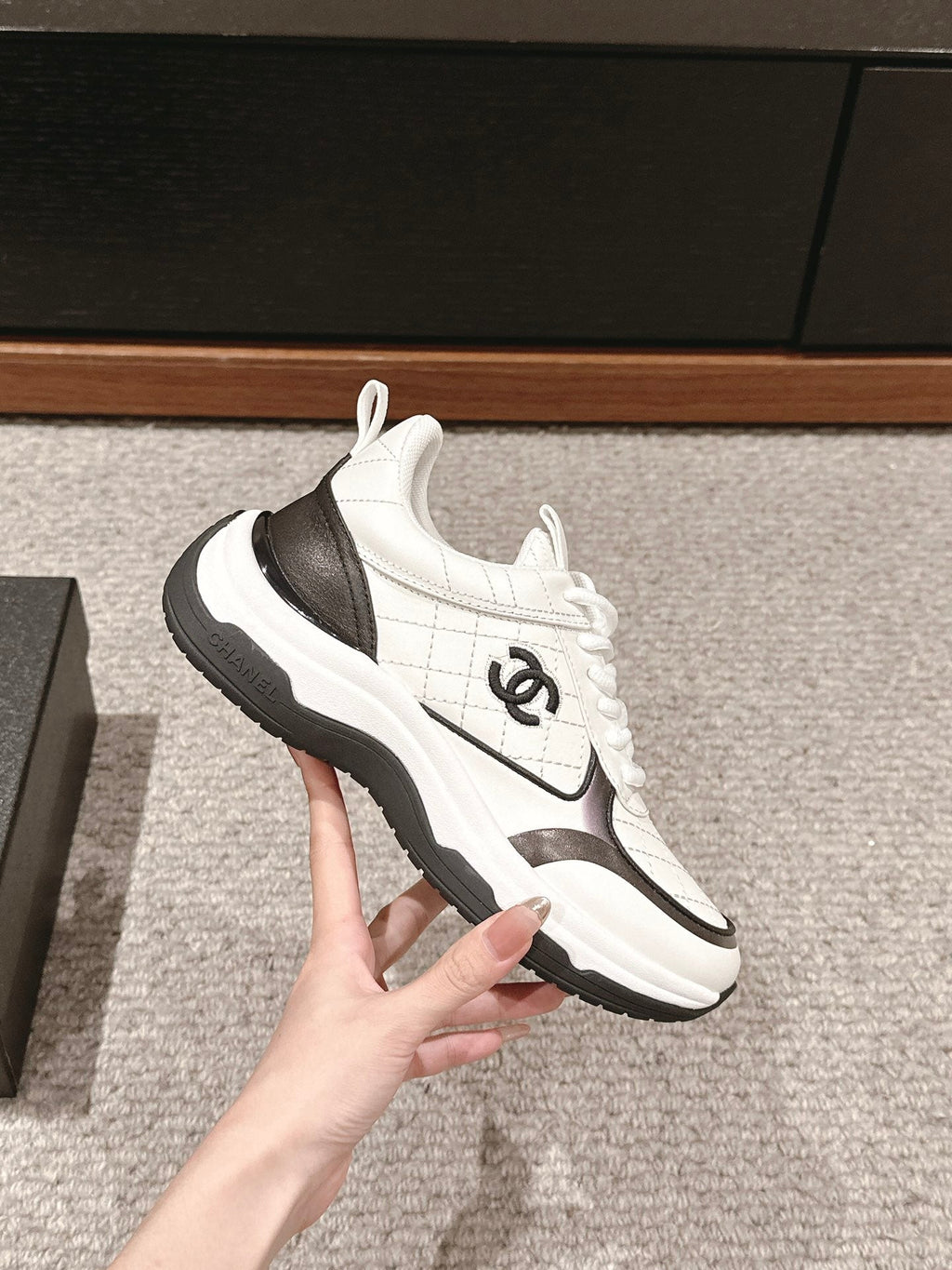 C-Sneakers