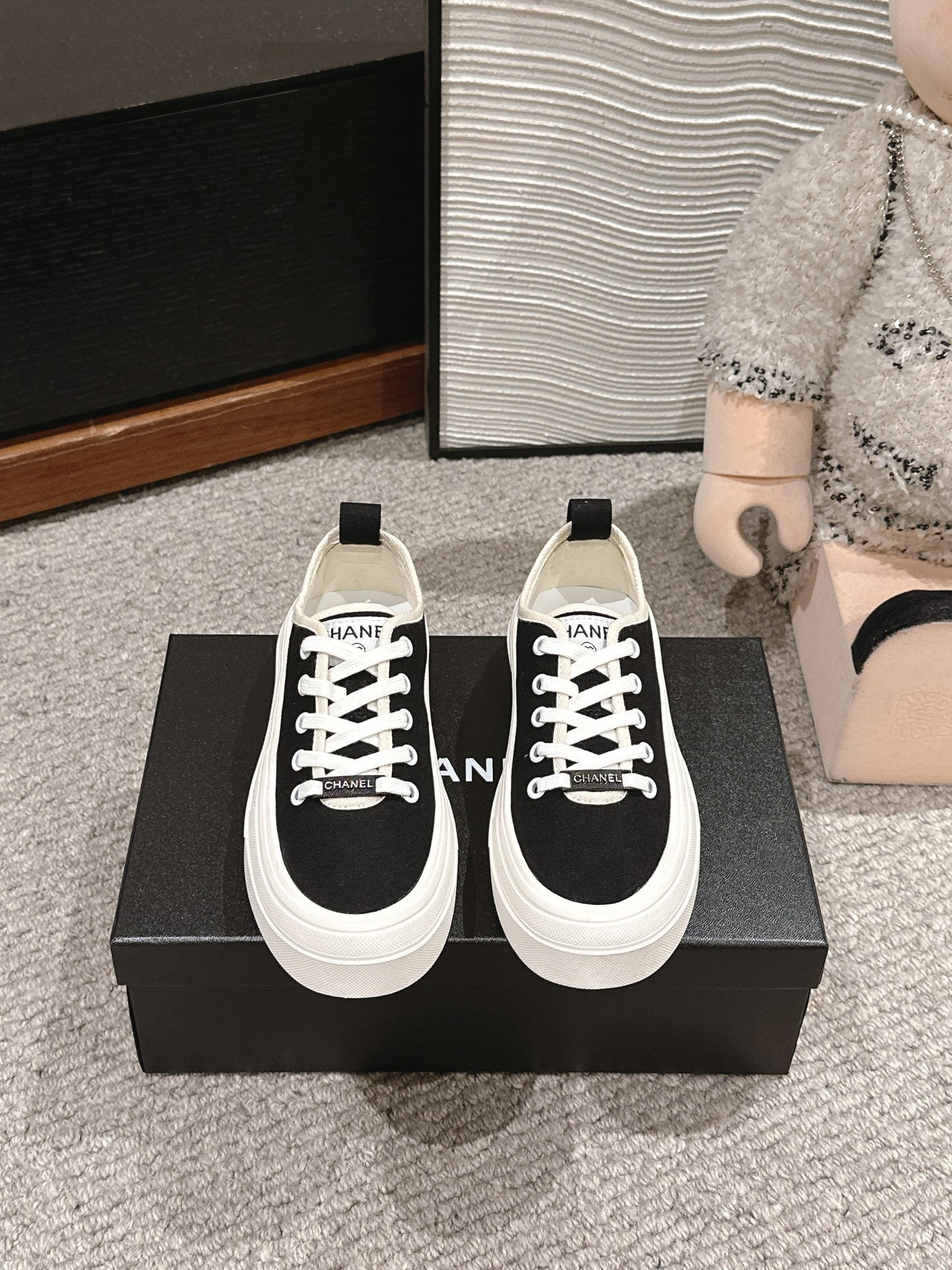 C-Sneakers