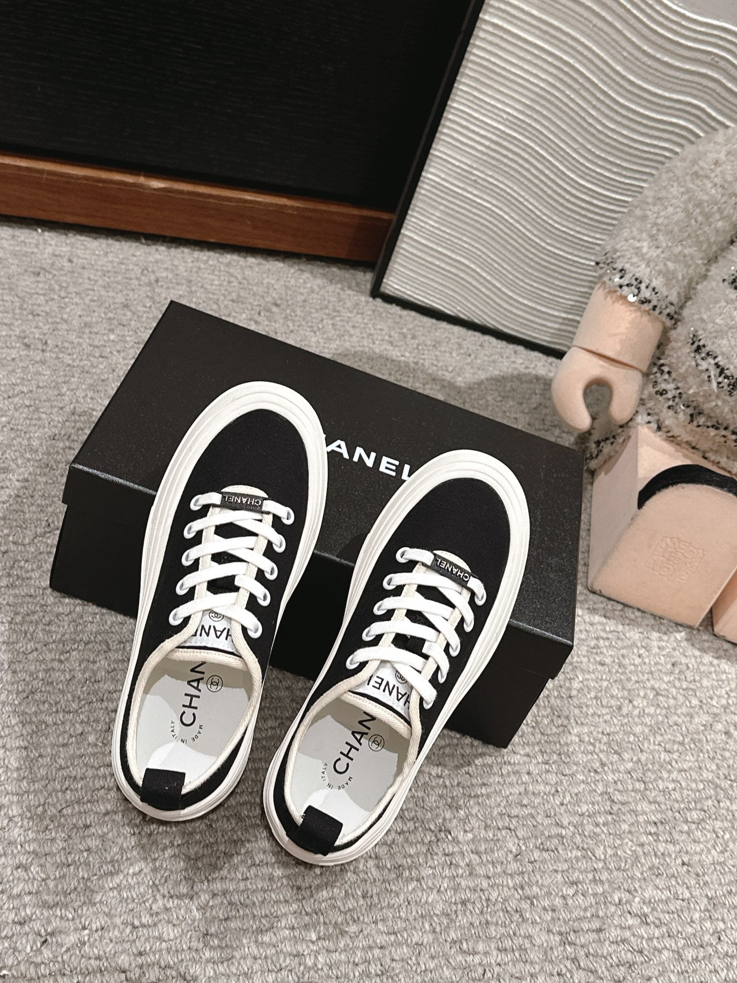 C-Sneakers