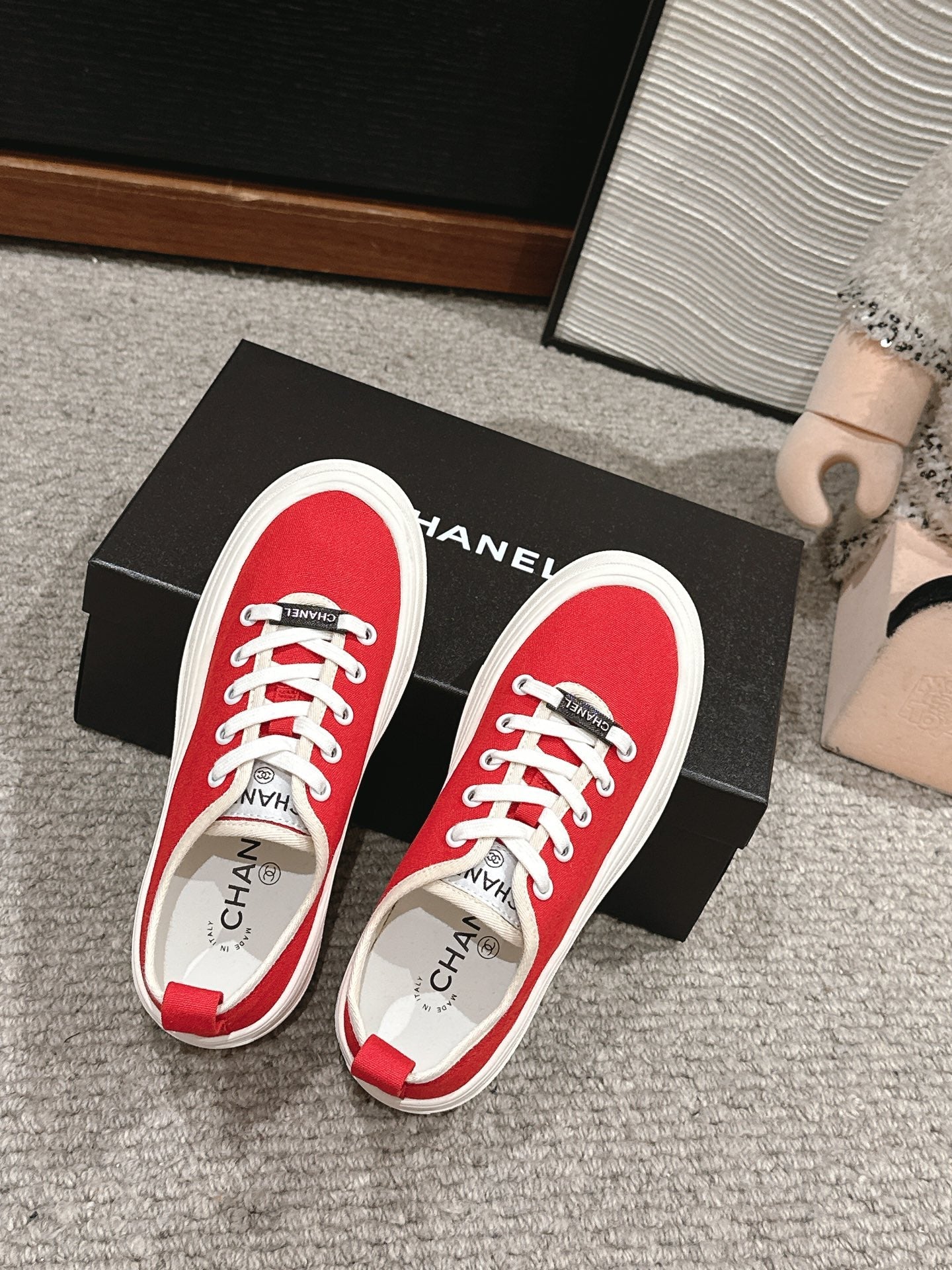 C-Sneakers