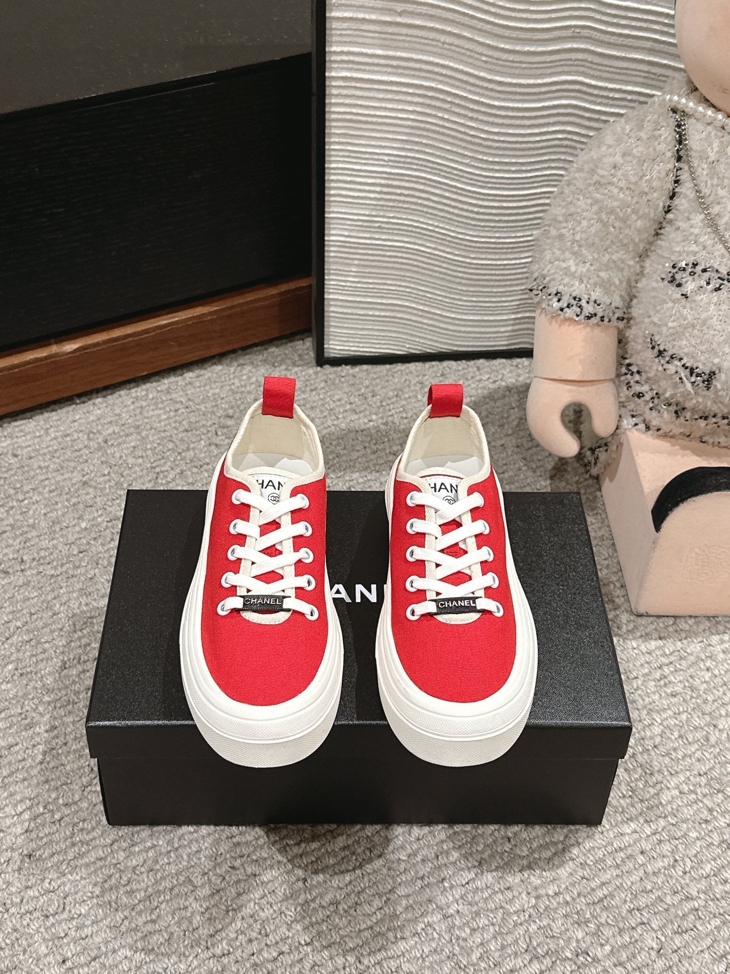 C-Sneakers