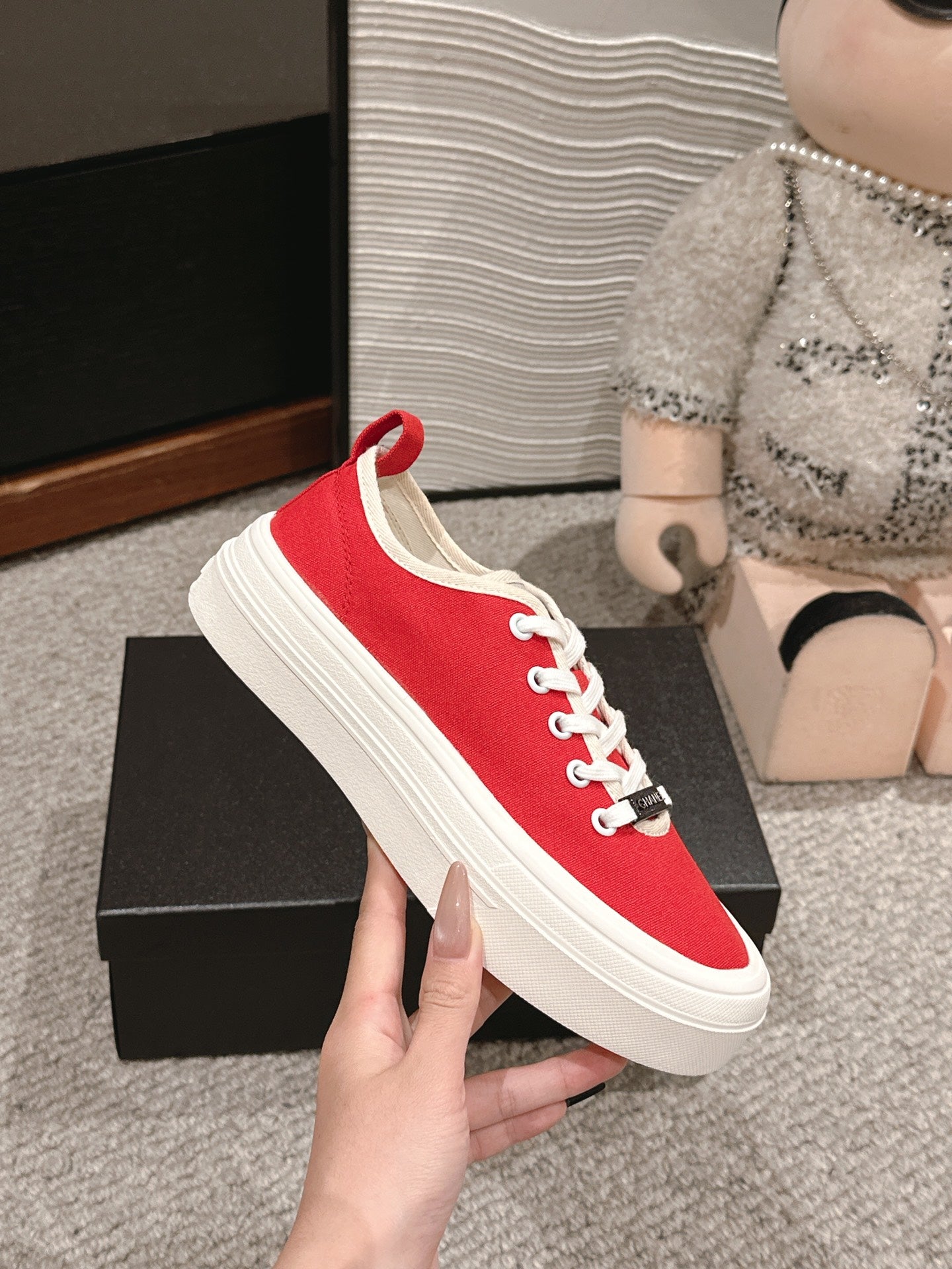 C-Sneakers