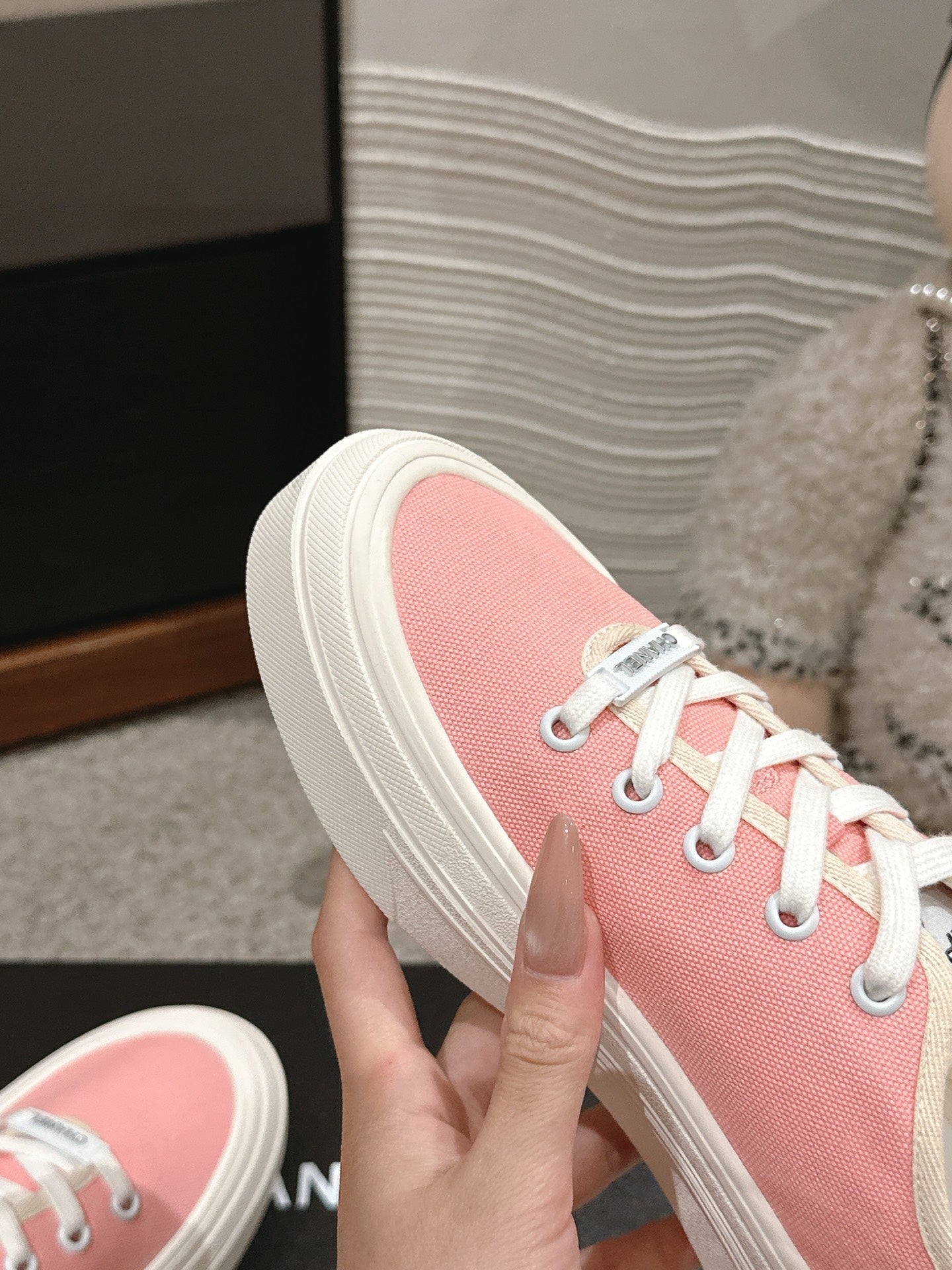 C-Sneakers