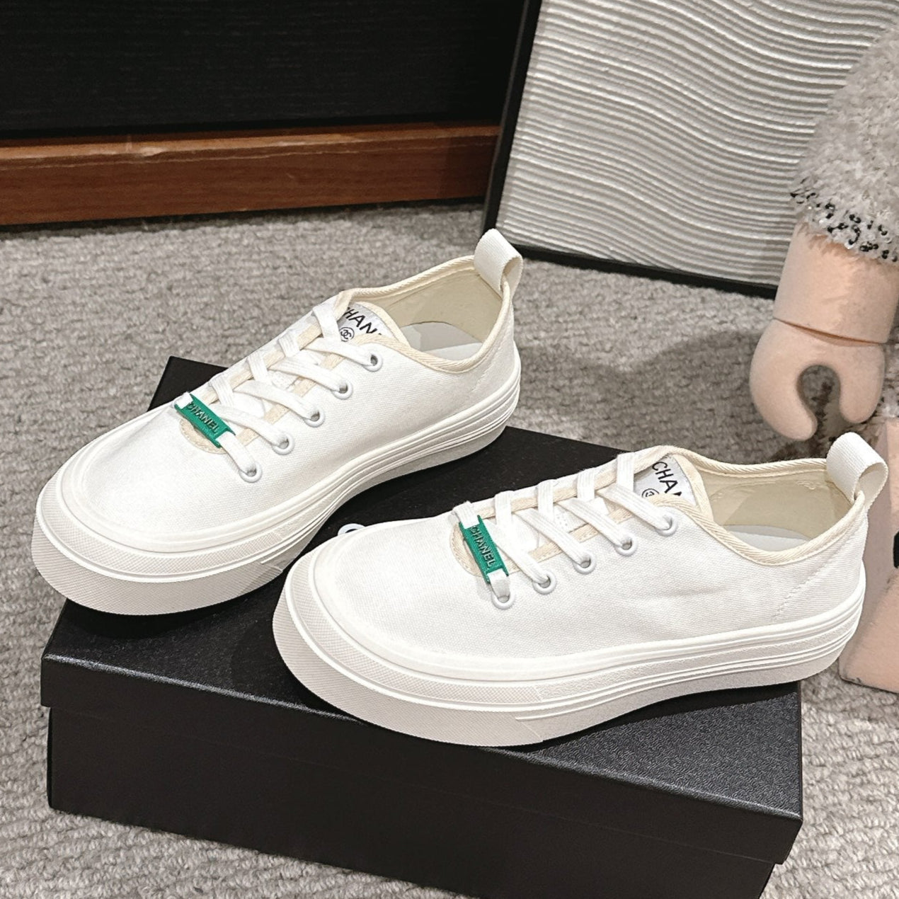C-Sneakers