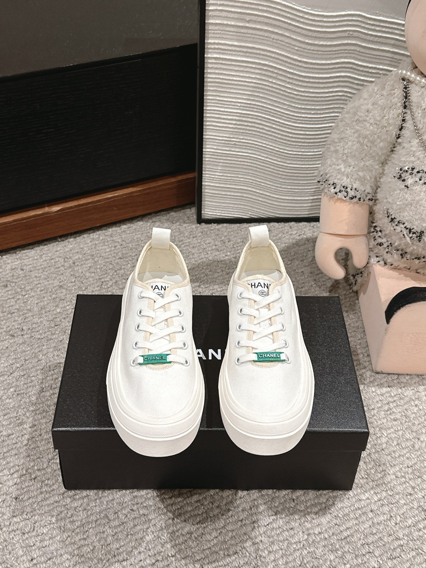C-Sneakers