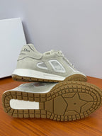 D-Sneakers