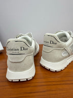 D-Sneakers