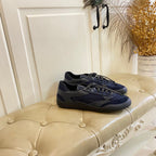 P-Sneakers