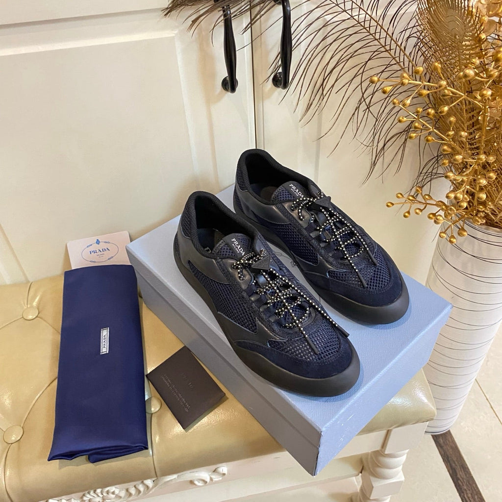 P-Sneakers