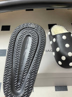 B-Sneakers