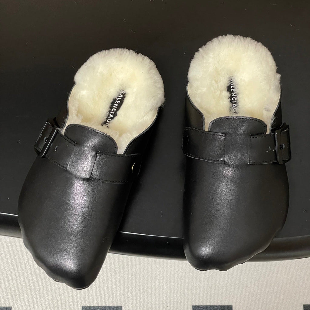 B-Sneakers