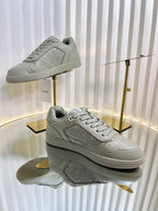 D-Sneakers
