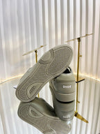 D-Sneakers