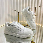 D-Sneakers
