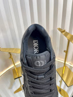D-Sneakers