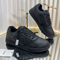 D-Sneakers