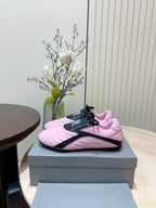B-Sneakers