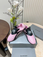 B-Sneakers