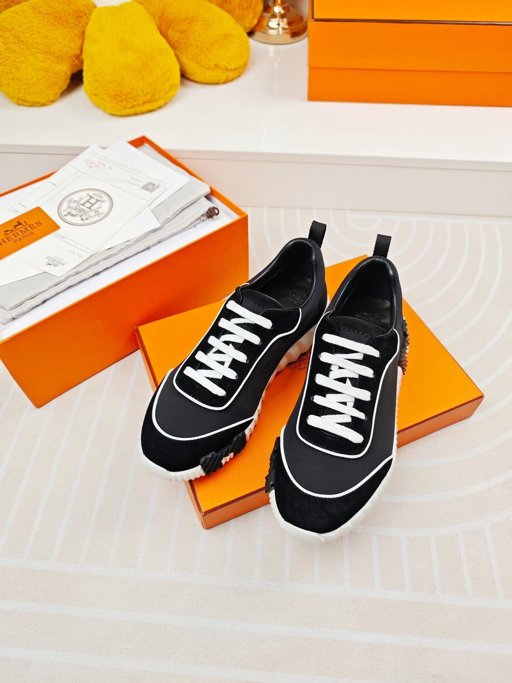 A-Sneakers