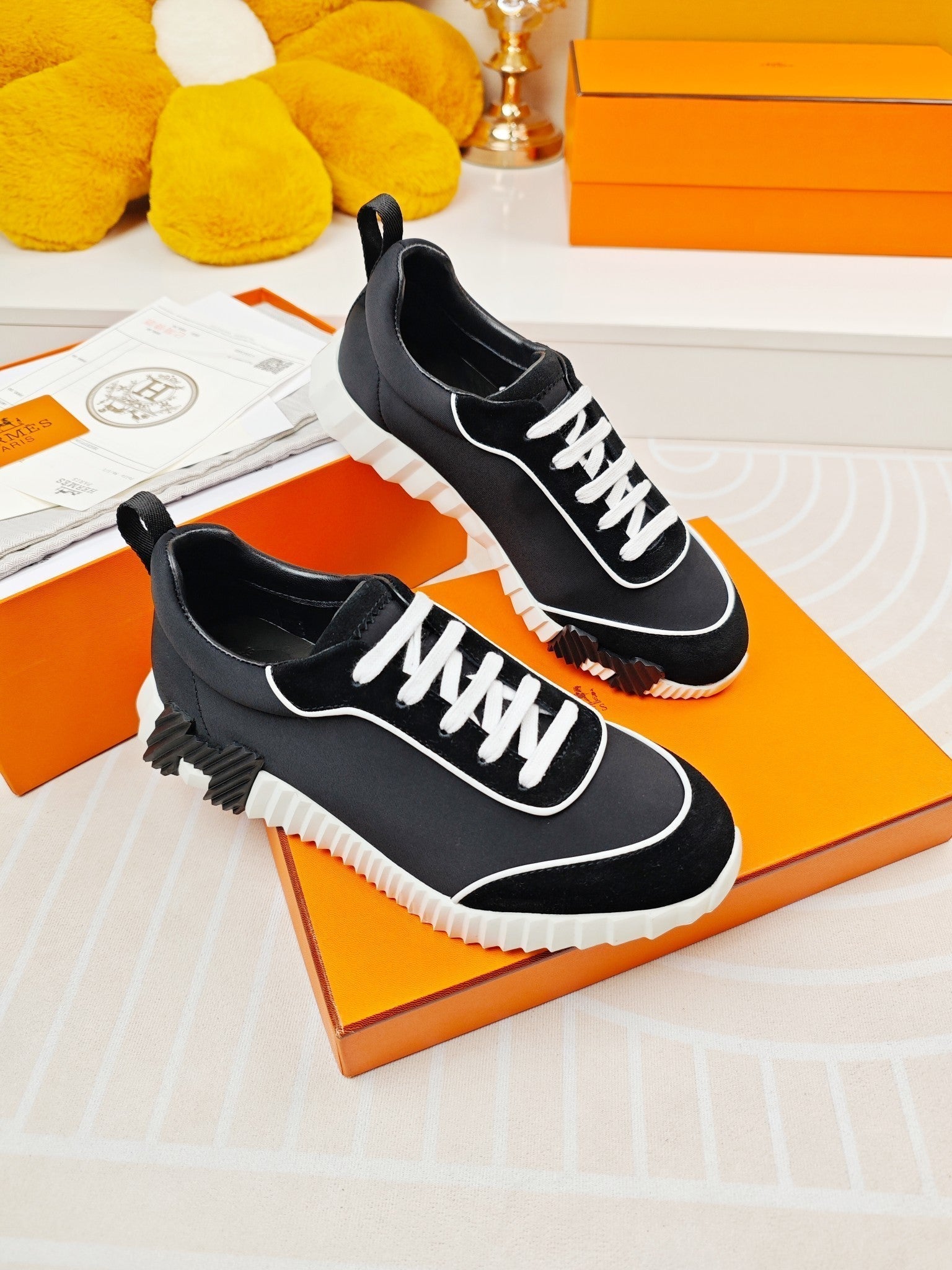 A-Sneakers