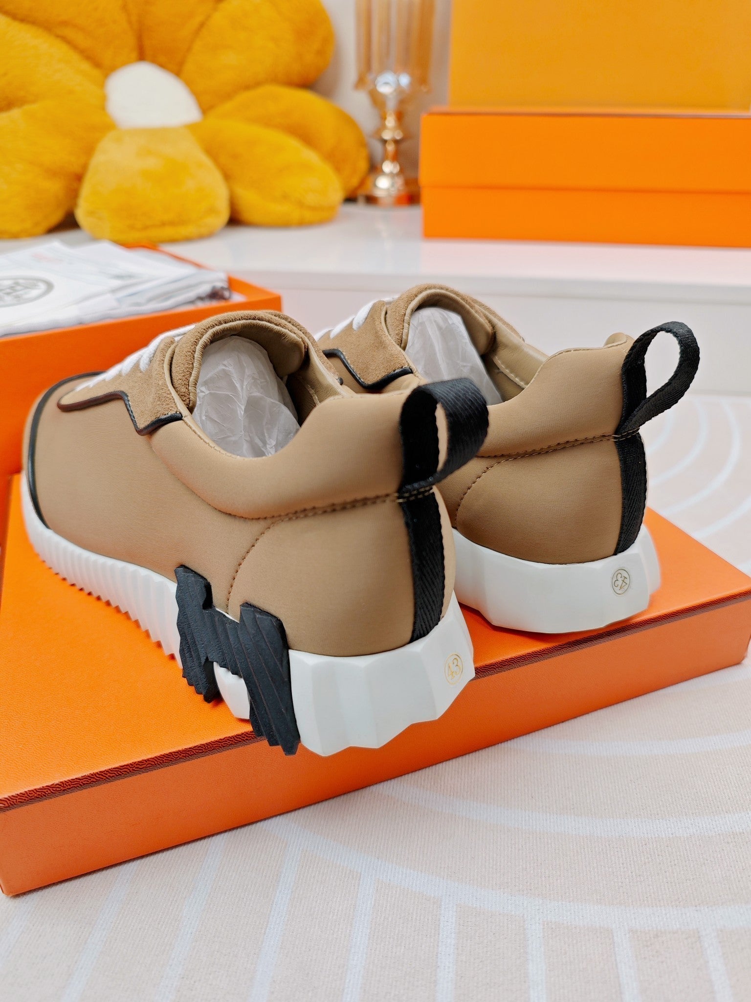 A-Sneakers
