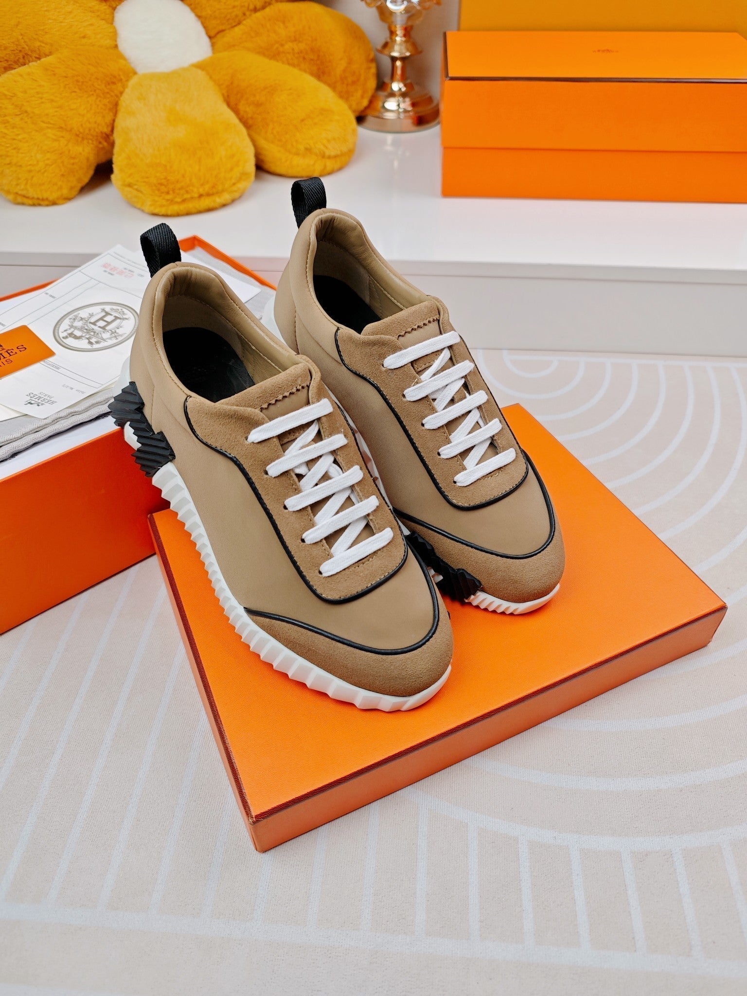 A-Sneakers