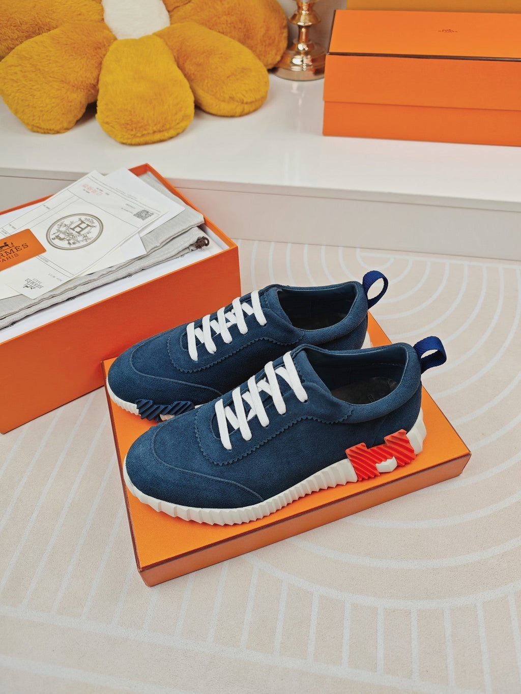A-Sneakers