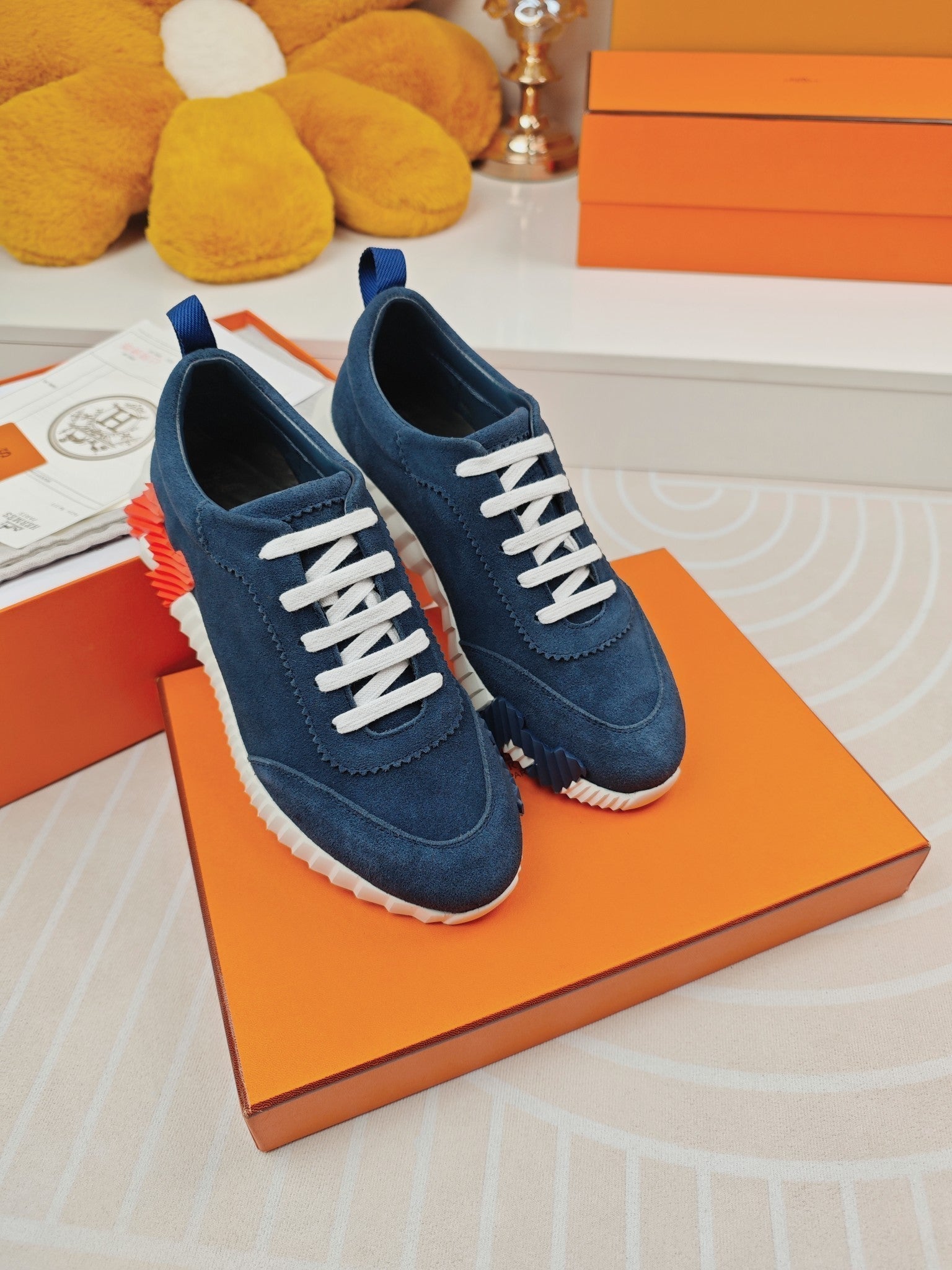 A-Sneakers