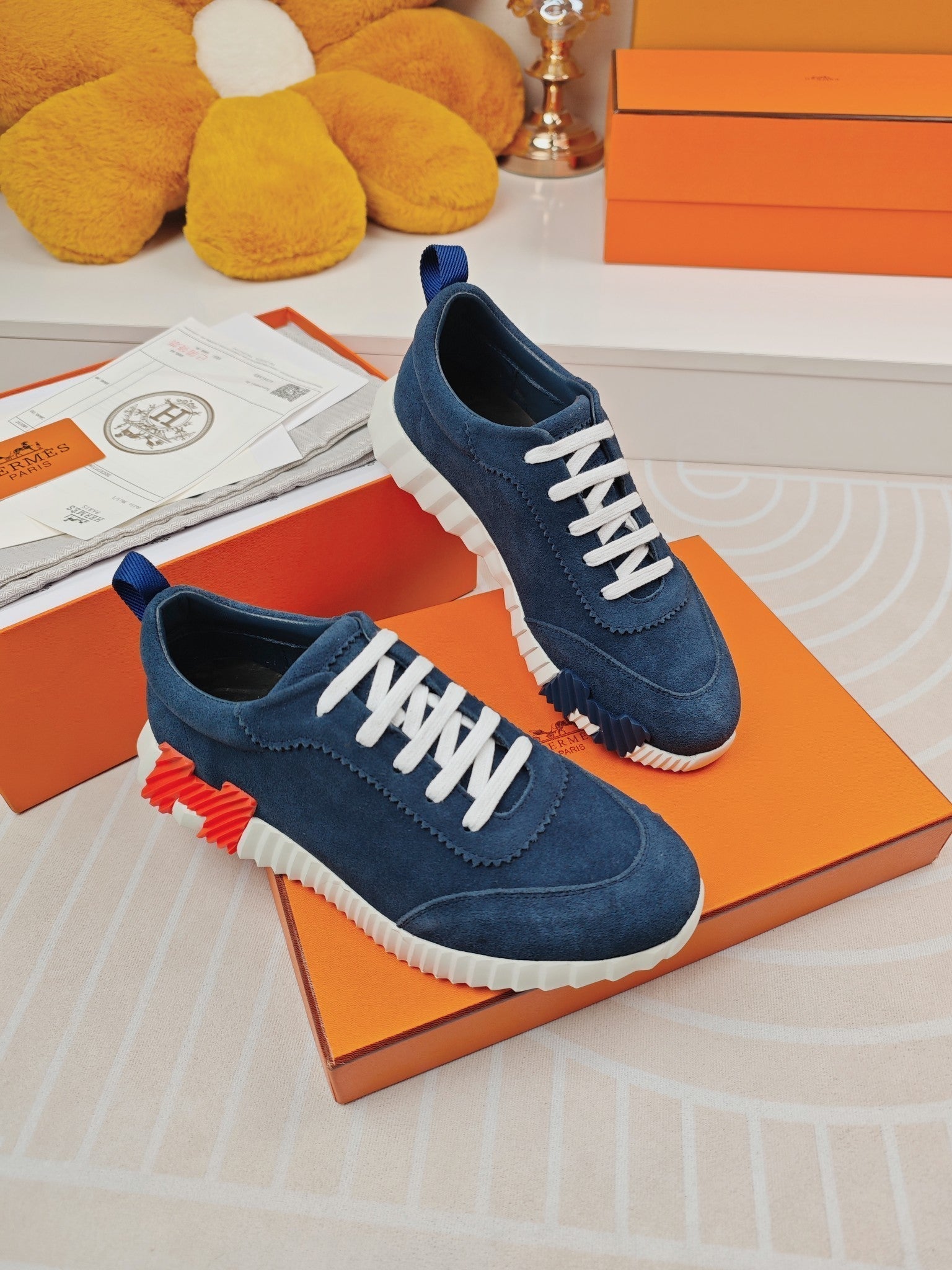 A-Sneakers