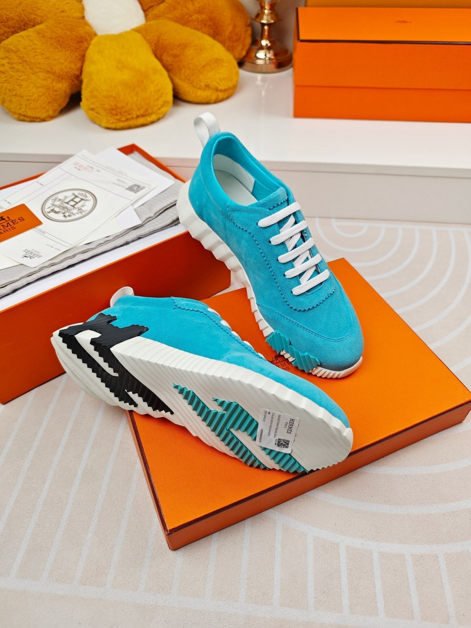 A-Sneakers
