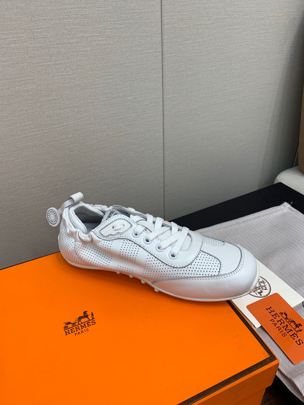 A-Sneakers