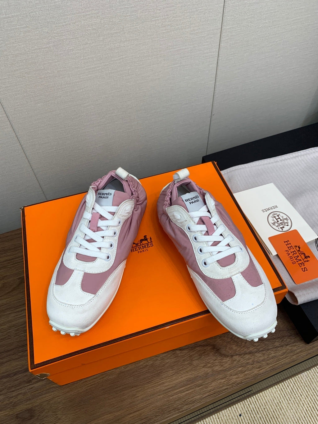A-Sneakers