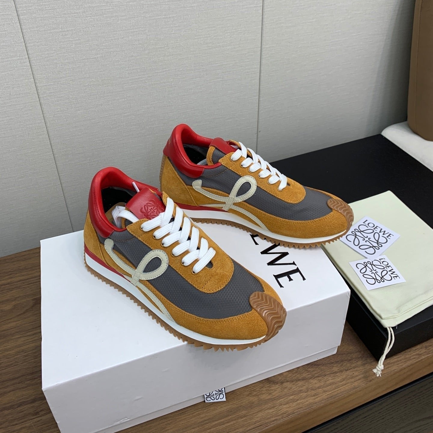 L2-Sneakers