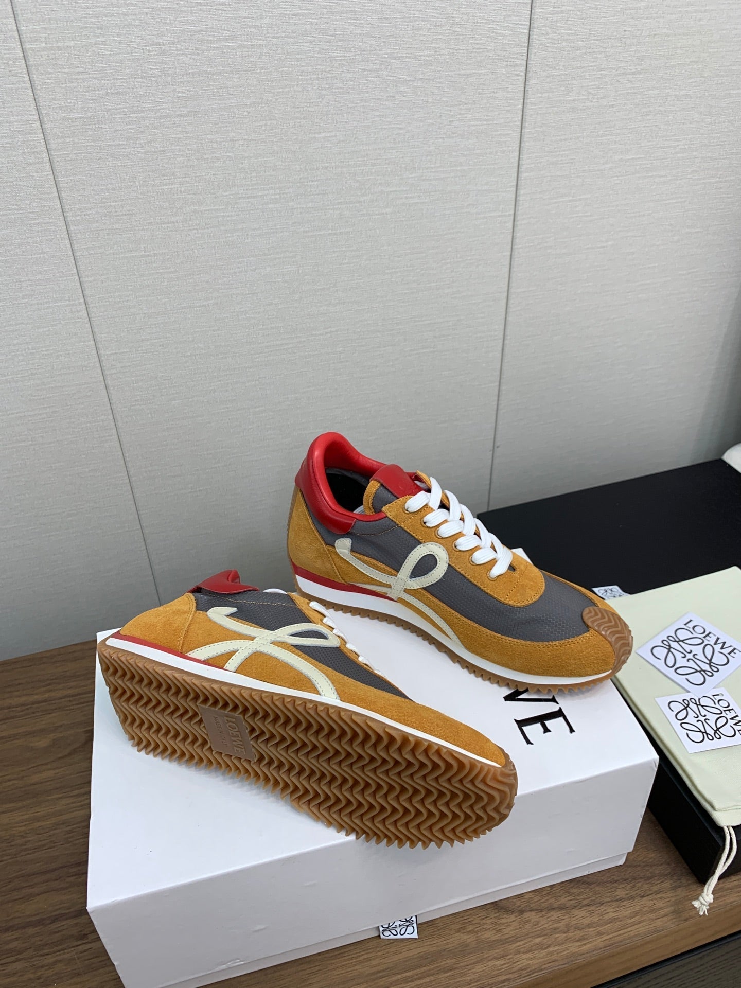 L2-Sneakers