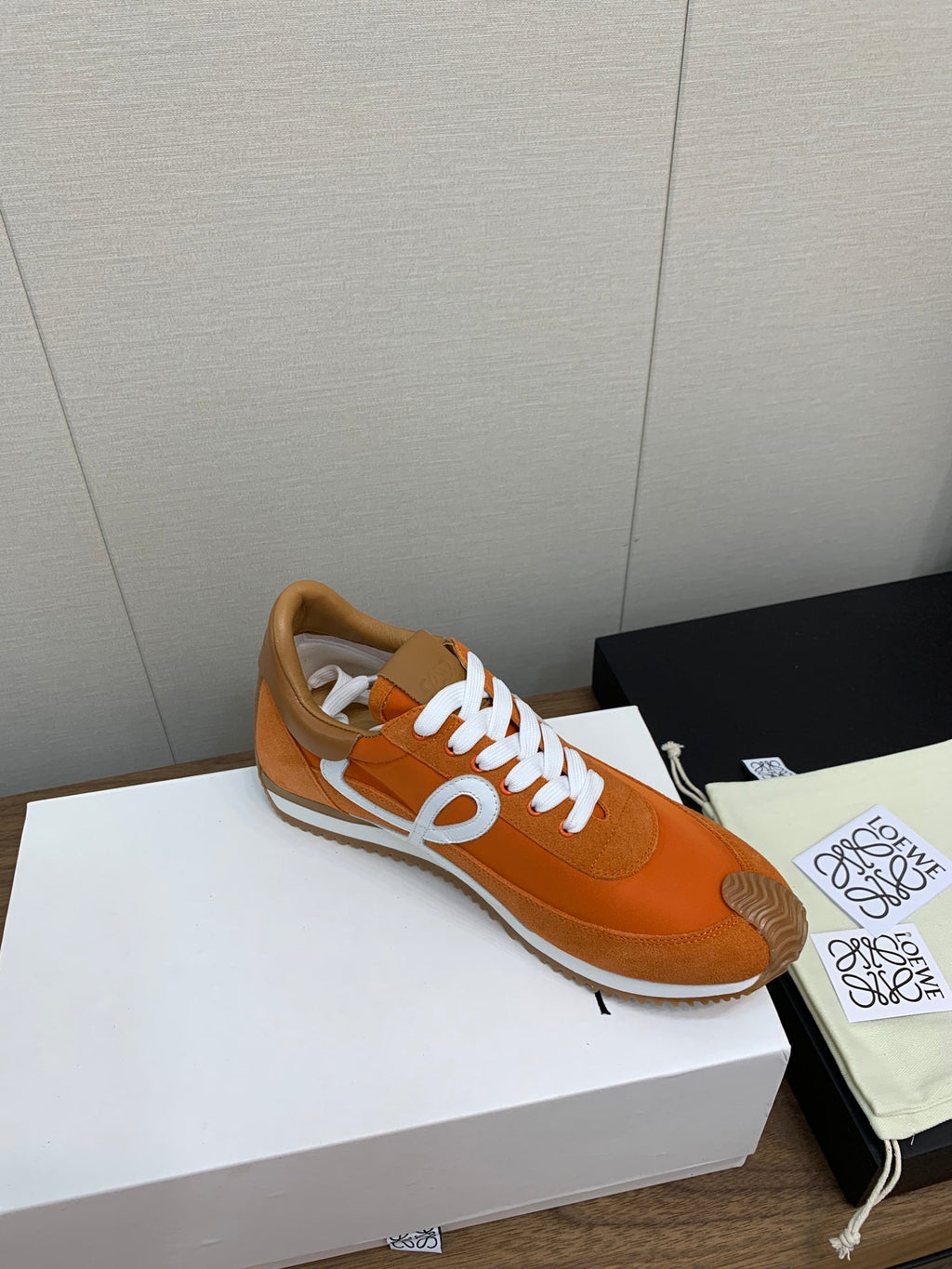 L2-Sneakers