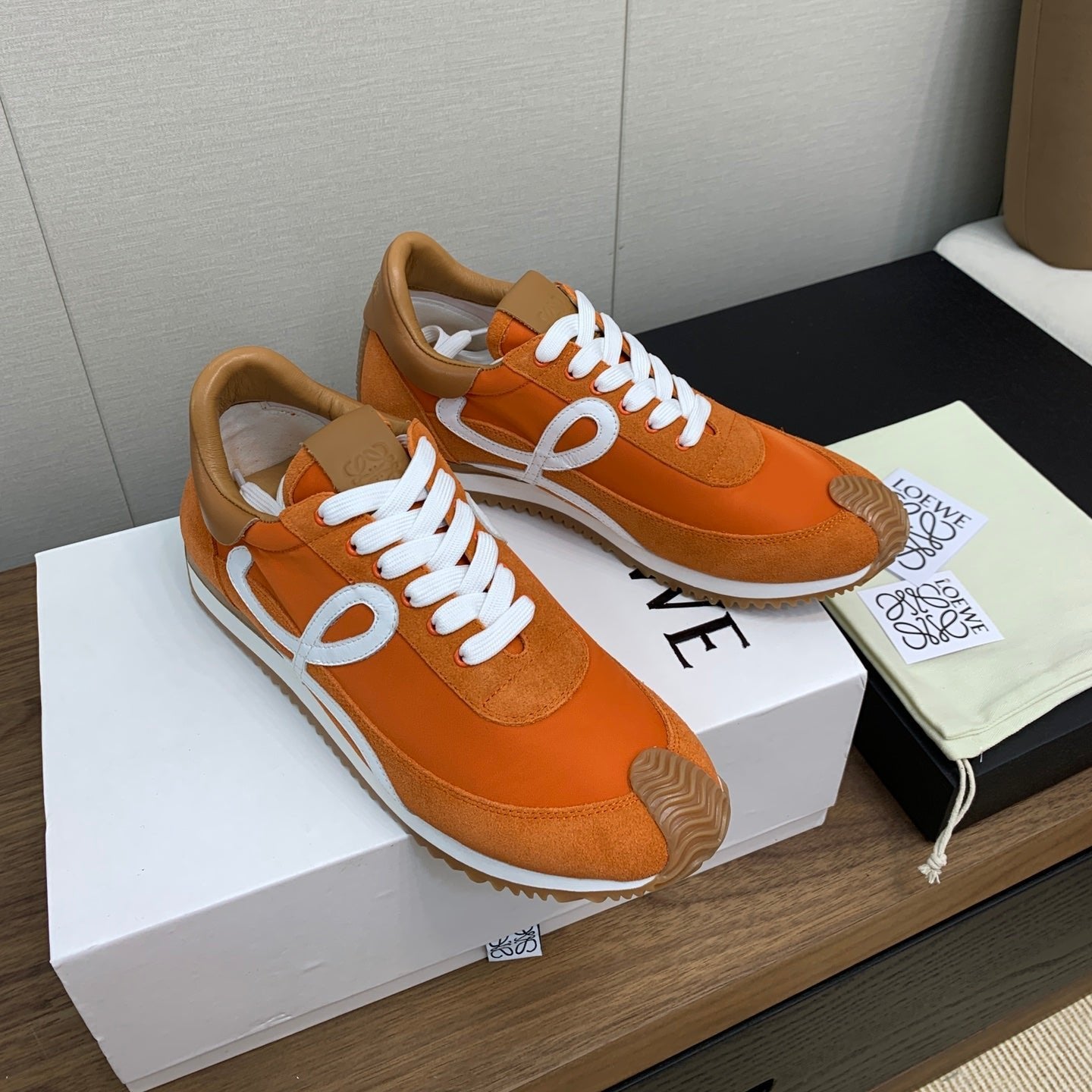 L2-Sneakers