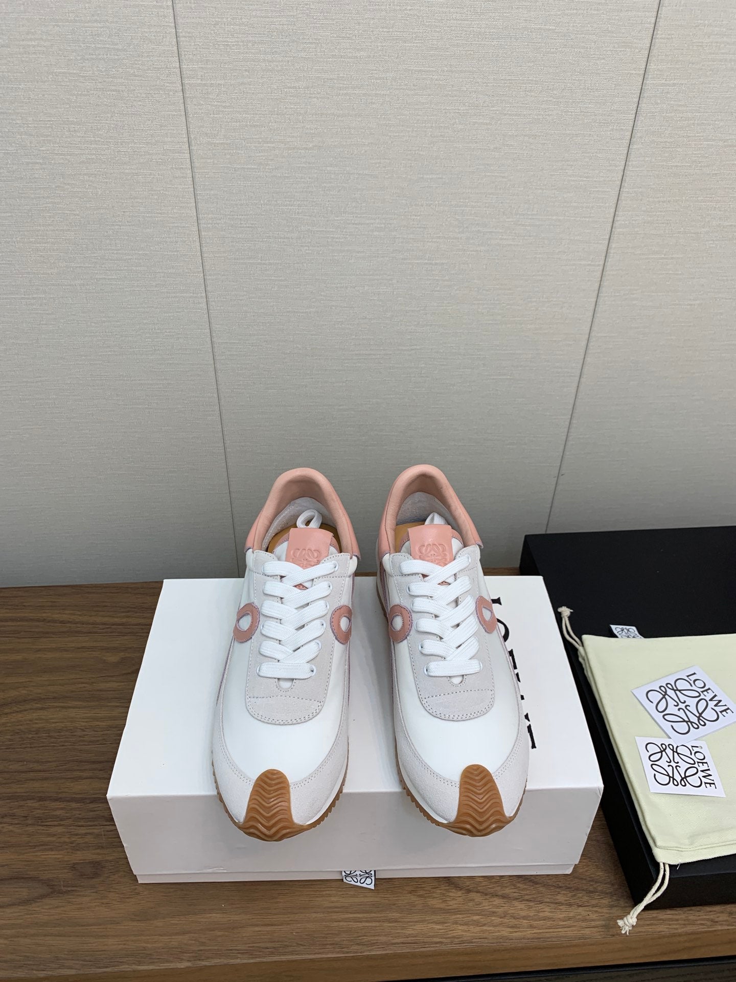 L2-Sneakers
