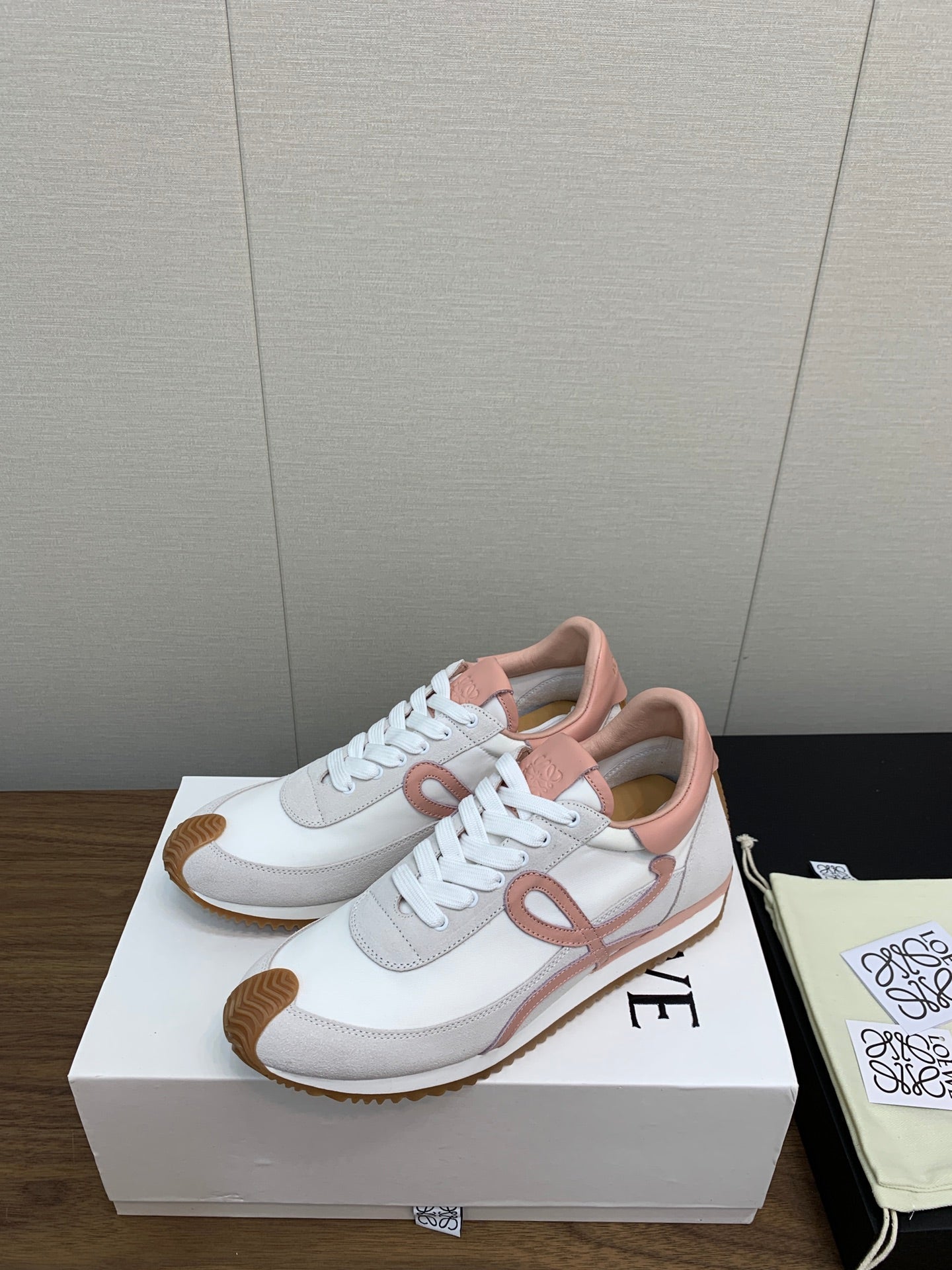 L2-Sneakers