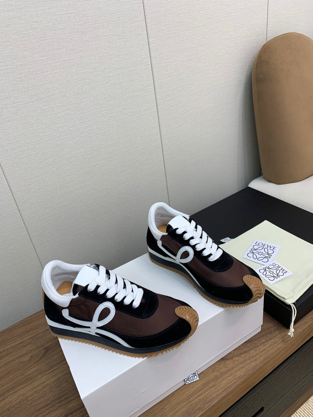 L2-Sneakers