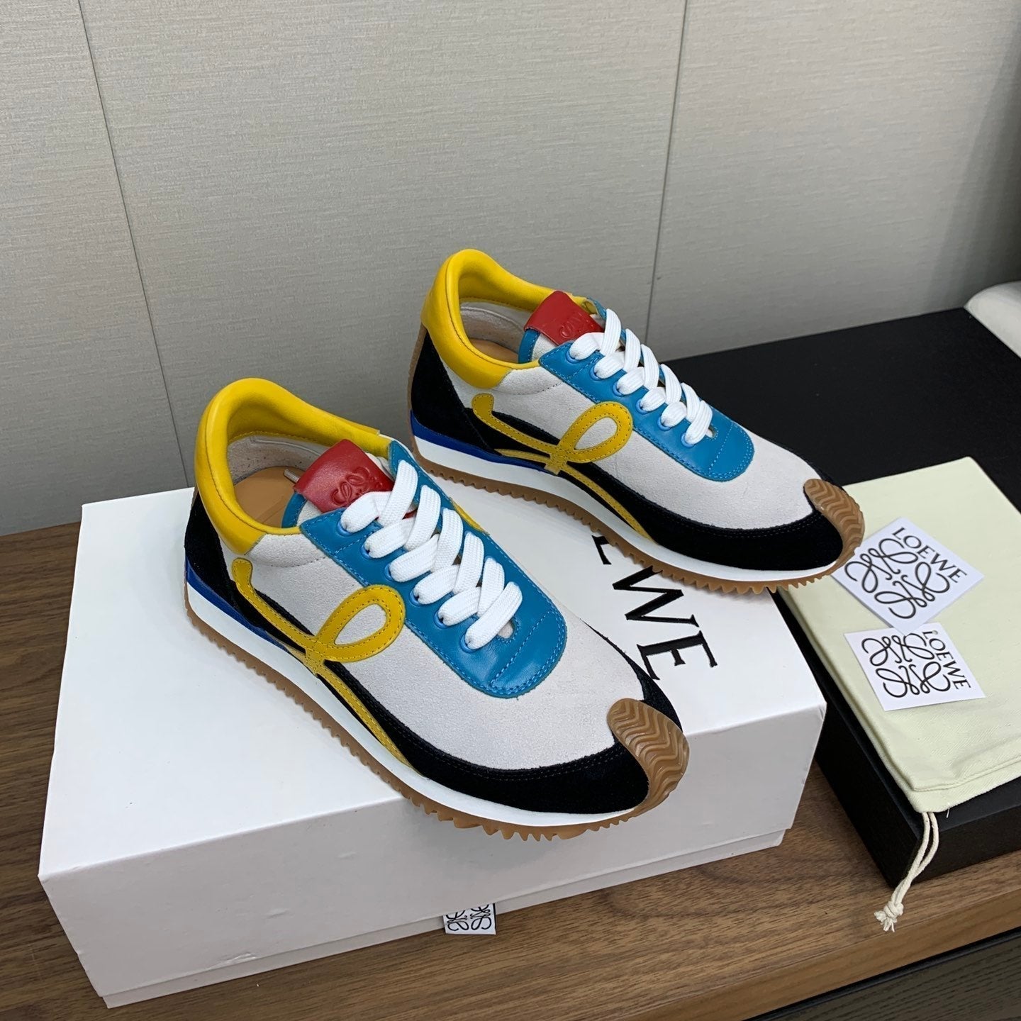 L2-Sneakers