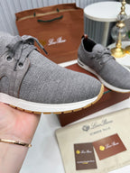 L-Sneakers