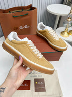 L-Sneakers