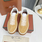 L-Sneakers