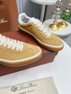 L-Sneakers