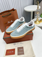 L-Sneakers