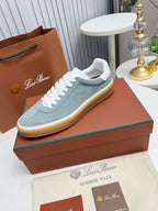 L-Sneakers